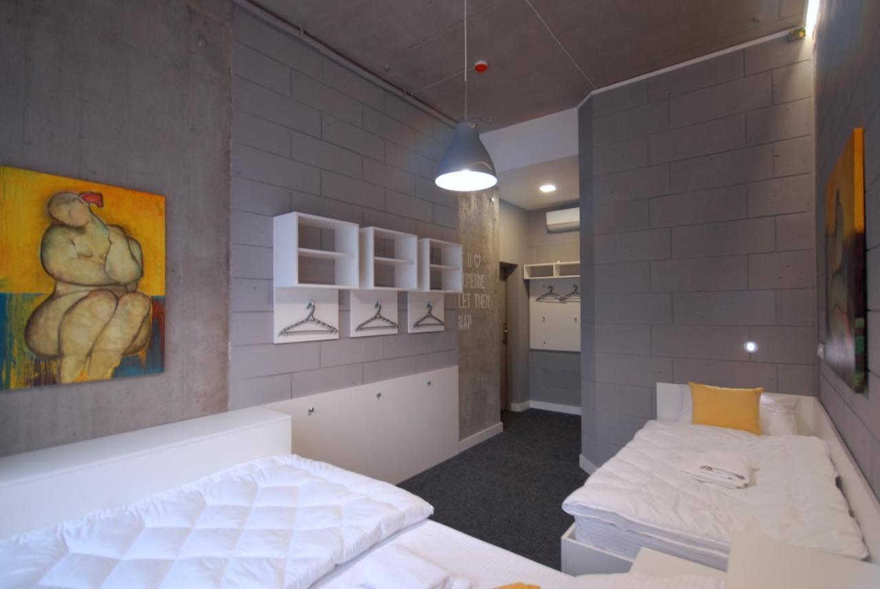 Cubby Hotel Lemberg Exterior foto